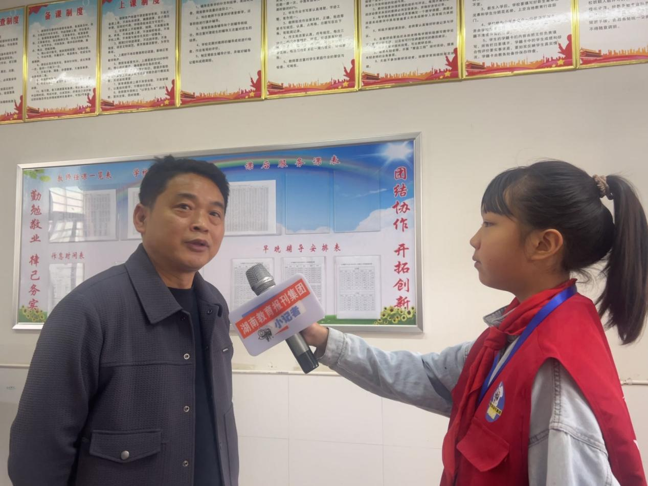 008d2f71d03543789809f444c89fc7ae.png 008d2f71d03543789809f444c89fc7ae.png