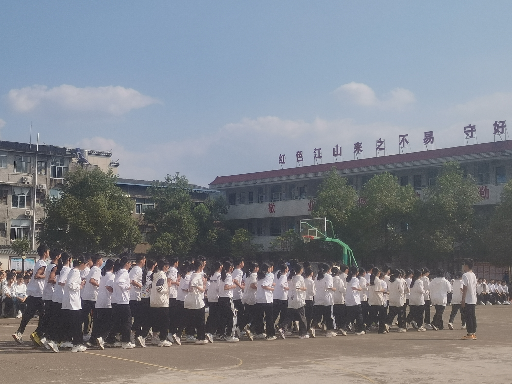 图片2.png 图片2.png